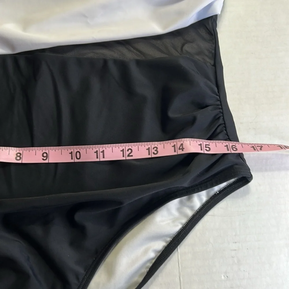 CUPSHE ASYMMETRICAL BLACK WHITE TUMMY CONTOURING ONE PEICE MESH MIDDLE SZ XL